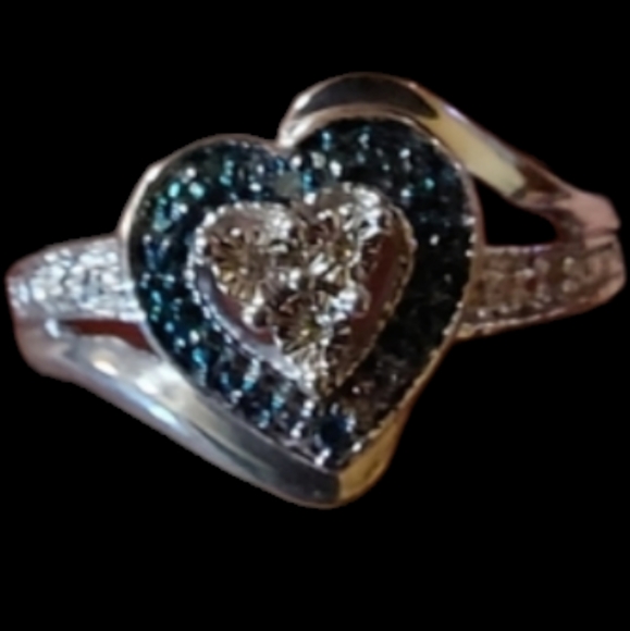 Genuine Diamonds & Blue Diamonds Ring in Sterling Silver 925 Size 7 - Picture 3 of 8